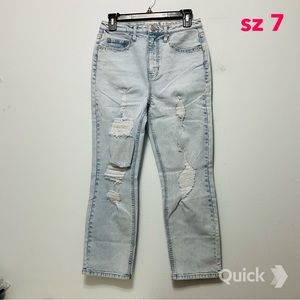 sz 7 - New Indigo Rein Juniors' Distresse Jeans